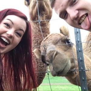 Meet your Posher, Dylan